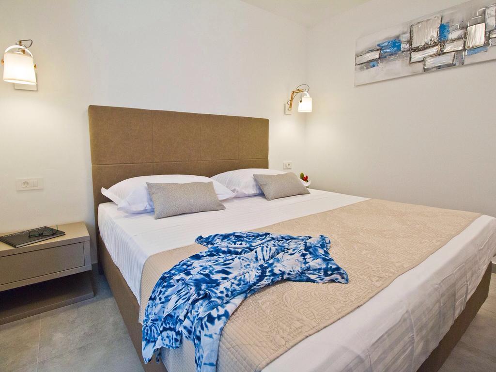 Luxury Rooms Pino Split Exterior foto